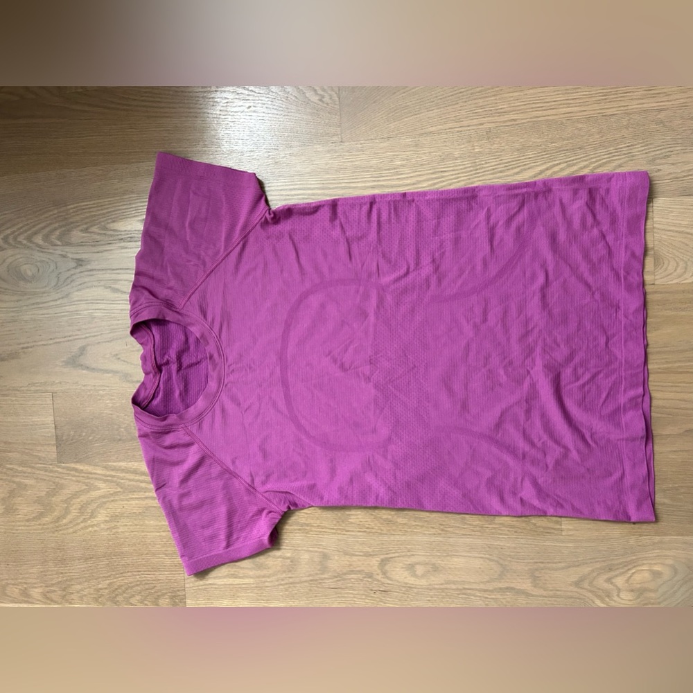 Lululemon short sleeve swiftly tech